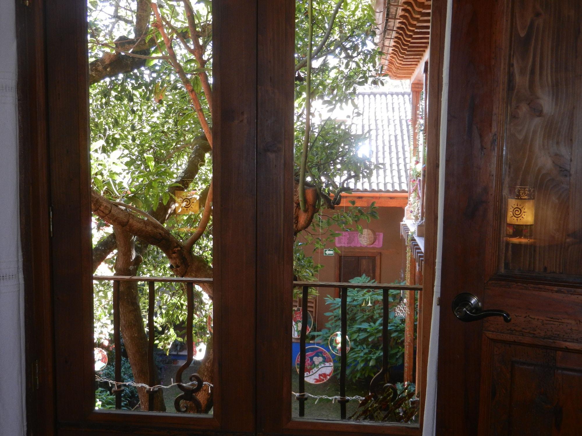 波萨达尤里胡安尼酒店 Pátzcuaro 外观 照片